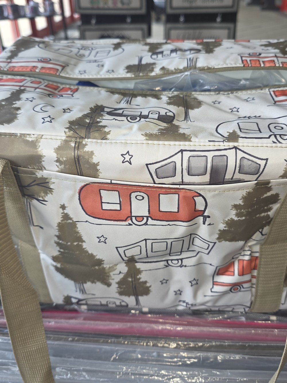 Thirty-one Fresh Market Thermal in Trees and RVs